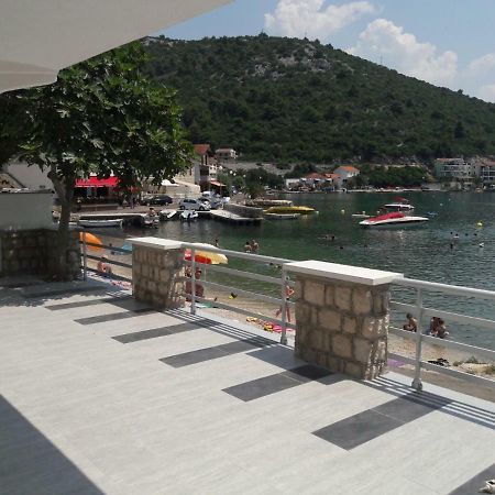 Apartments Villa Plava Клек Екстериор снимка