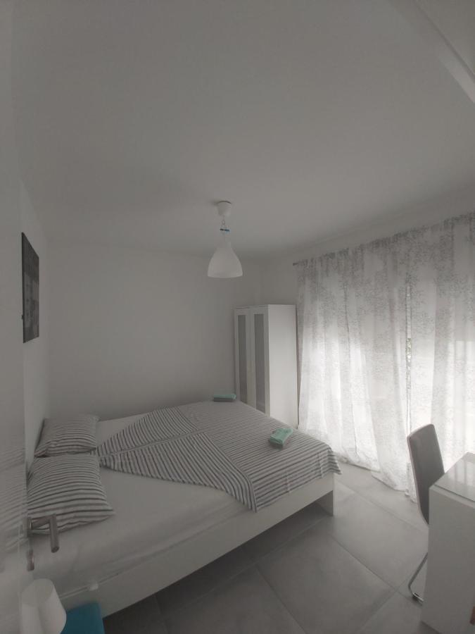 Apartments Villa Plava Клек Екстериор снимка