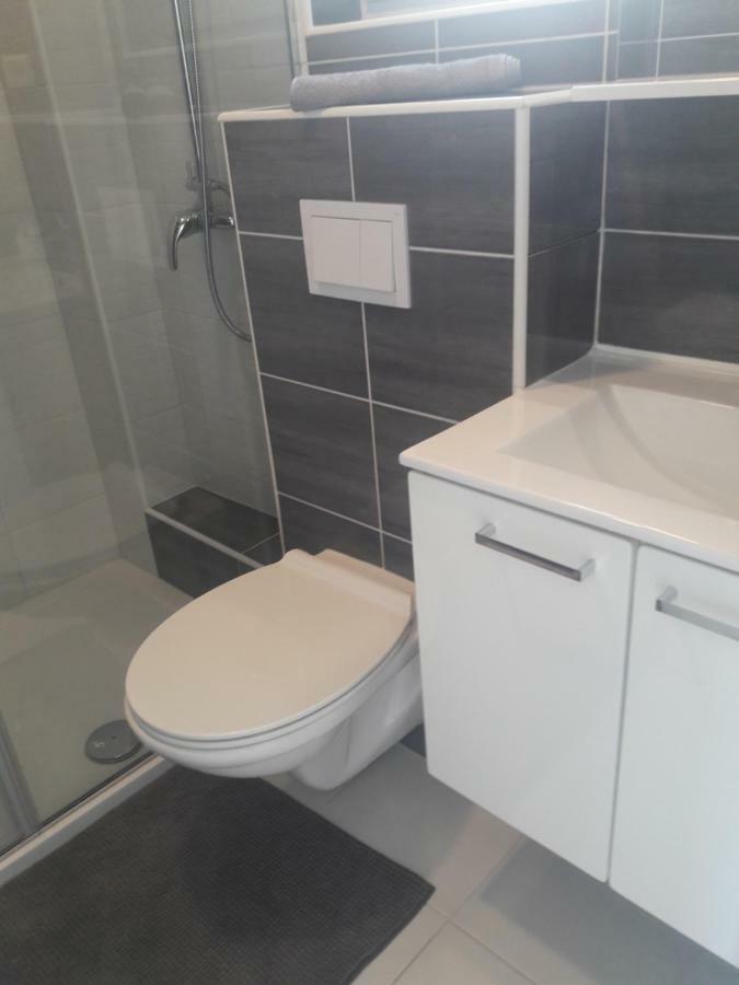 Apartments Villa Plava Клек Екстериор снимка