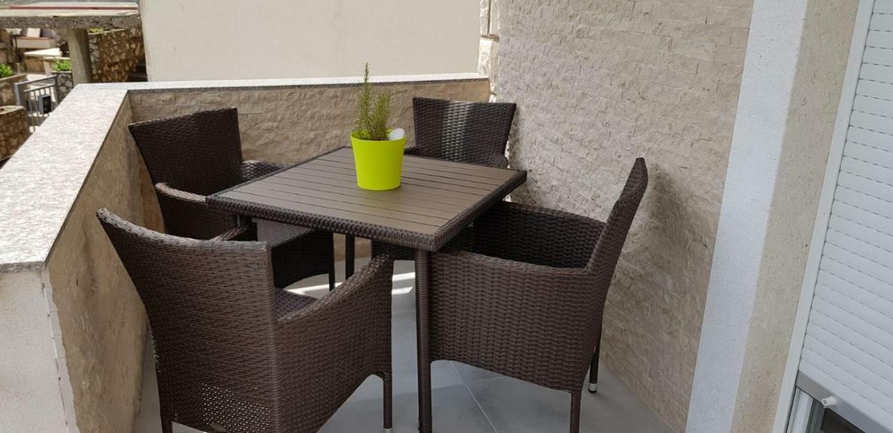 Apartments Villa Plava Клек Екстериор снимка
